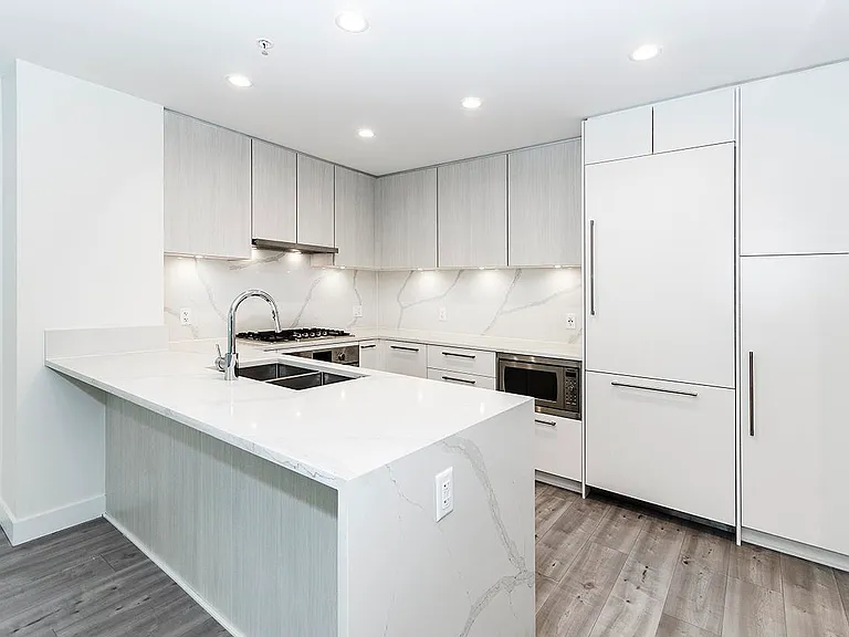 2035 Glenaire Dr #238 — Photo 2