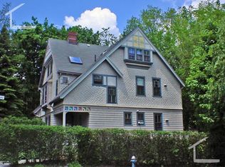 609 Washington St #11, Brookline, MA 02446