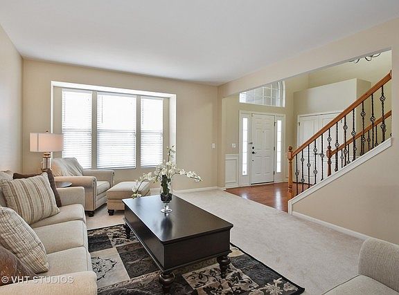 3rd image of 12417 S Blue Iris Ln