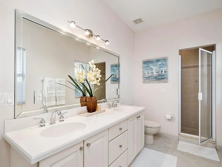 3686 NE Renar Ave N #3686 — Photo 9