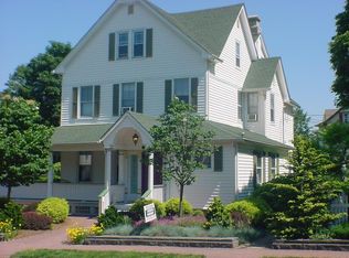 30 E Washington Ave #3, Atlantic Highlands, NJ 07716