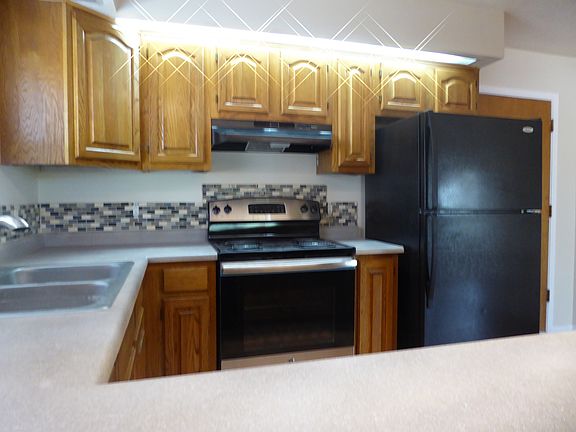 3rd image of 5824 Painted Pony Dr NW