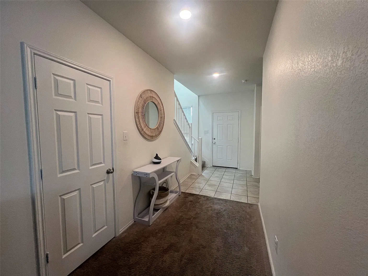 4 bed, 3.0 bath, 2250 sqft, $2,500 — Photo 2