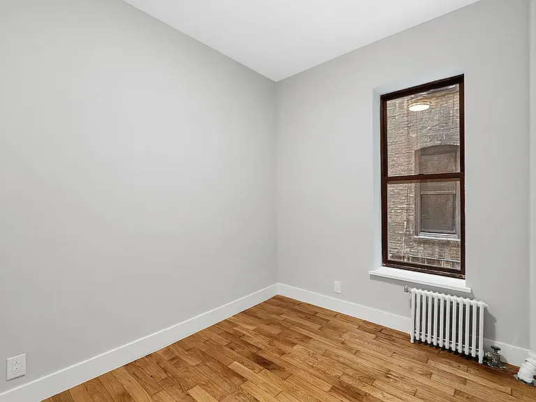 100 W 139th St #6 — Photo 8