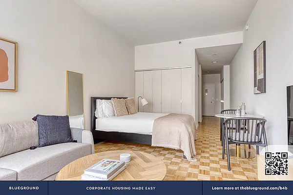 Rented by The Blueground | media 5