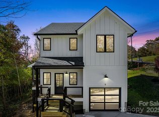 8 Wildwood Park Knl, Weaverville, NC 28787
