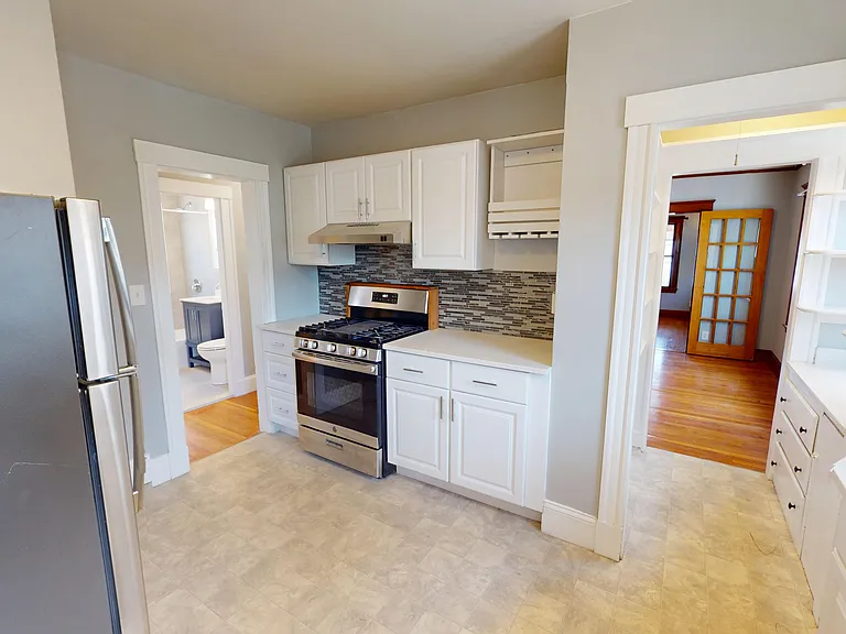92 Murdock St #2 — Photo 9