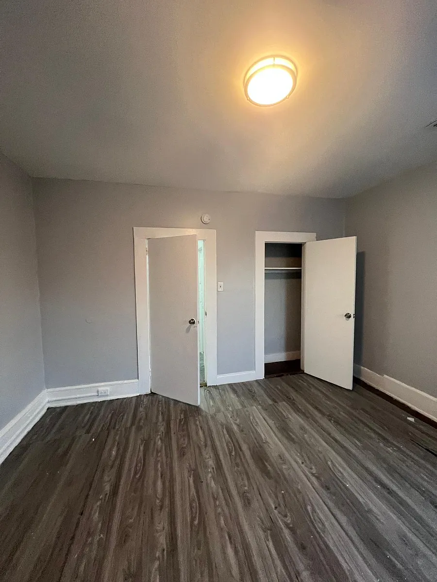 Building Photo - 1343 Springfield Ave #45-18