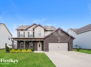 1561 Kestrel Dr, Clarksville, TN 37040