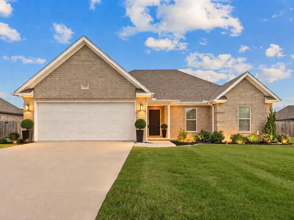 108 Delle Ln, Brookland, AR 72417