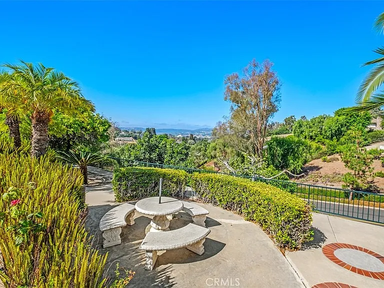 26571 Dapple Grey Dr — Photo 10
