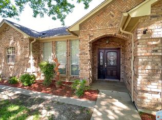 2709 Serenade Ct, Arlington, TX 76015