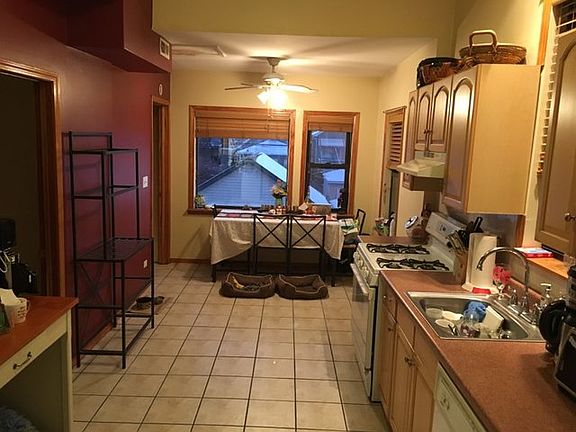 2nd image of 3737 S Emerald Ave #2