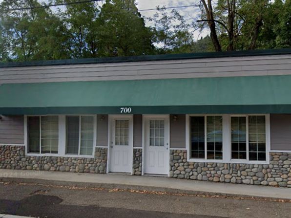 700 2nd Ave #C