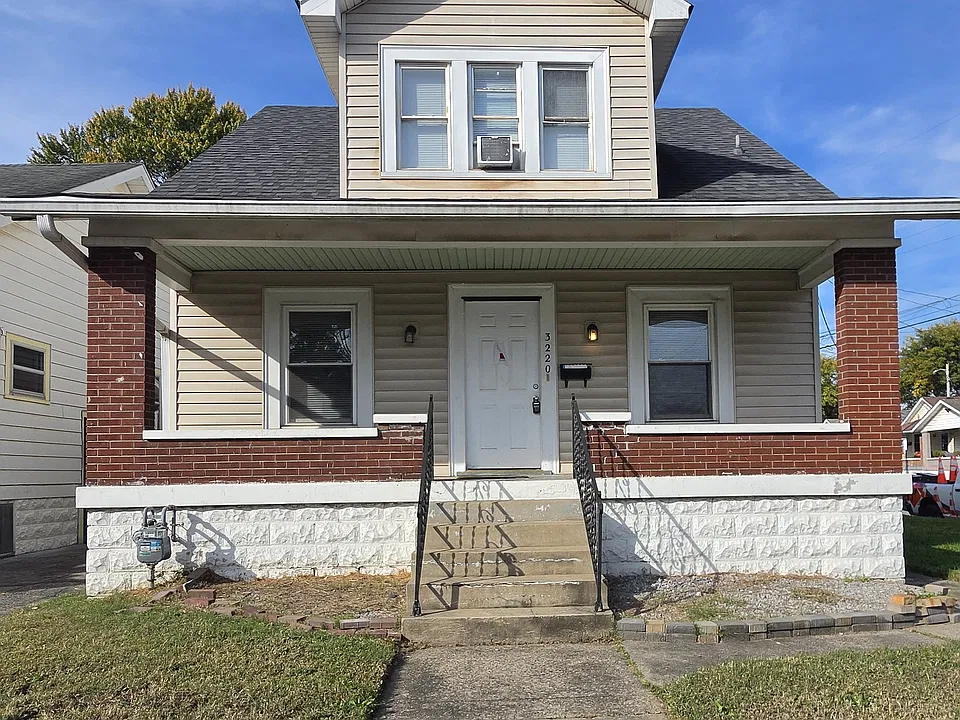3220 Grant Ave