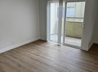 621 W Channel Islands Blvd #7, Oxnard, CA 93033