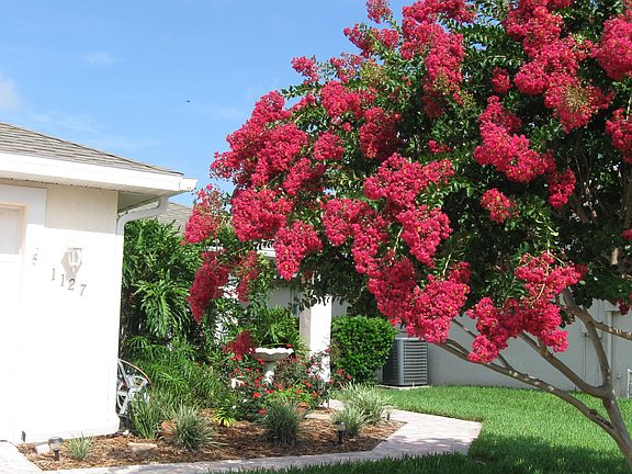 Welcoming front entry