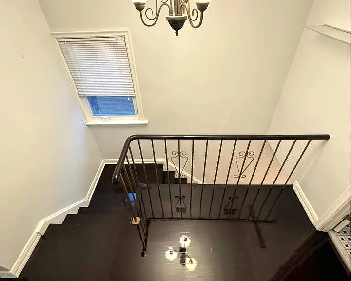 43 Foxrun Ave — Photo 6