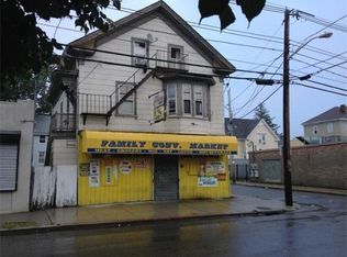 512 Prairie Ave, Providence, RI 02905