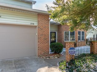 1758 Rock Hill Ln, Akron, OH 44313