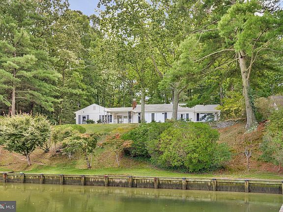 3rd image of 13021 Mills Creek Dr