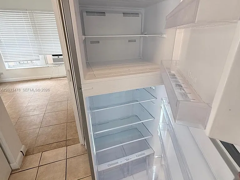1612 Harrison St #5 — Photo 7