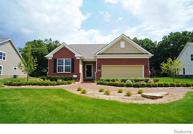 1st image of 9568 Pine Valley Dr