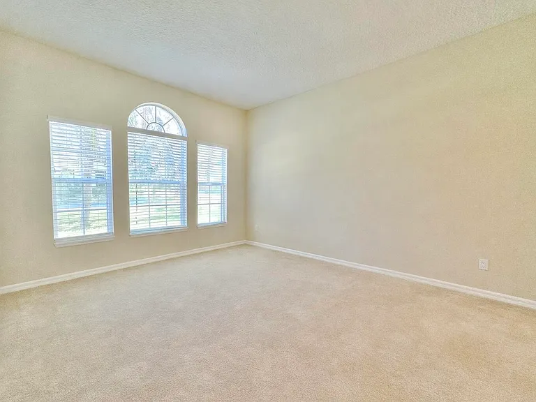 4410 Pine Gold Ave — Photo 17