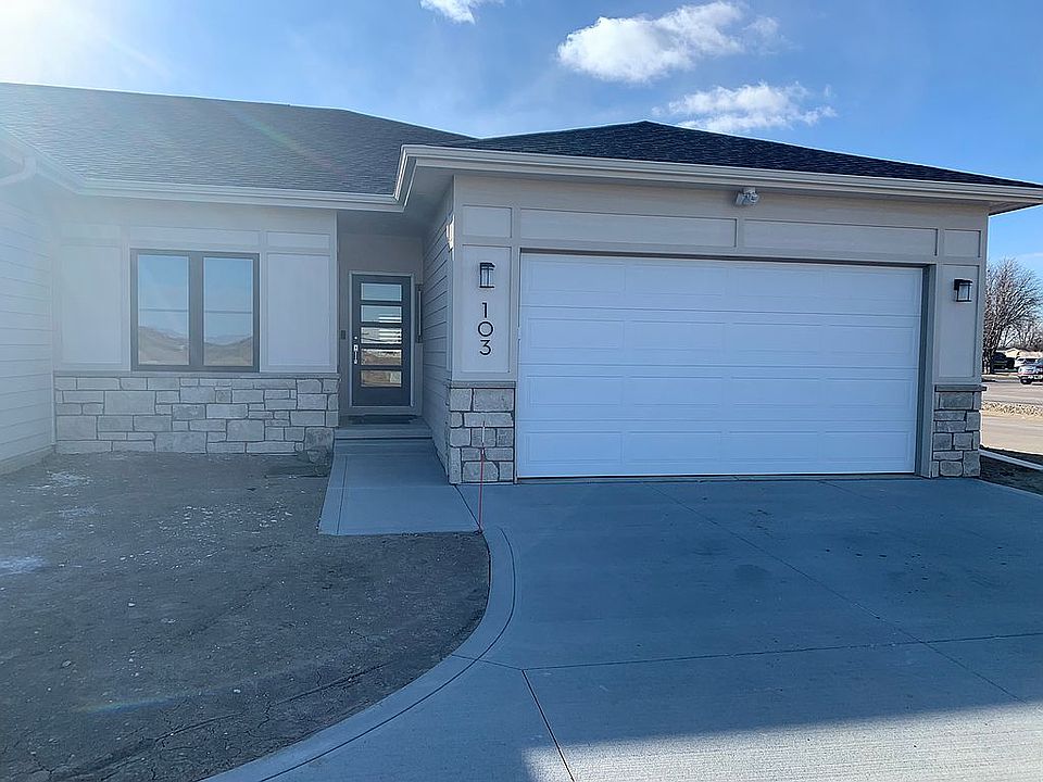 1st image of 103 Sodrac Dr