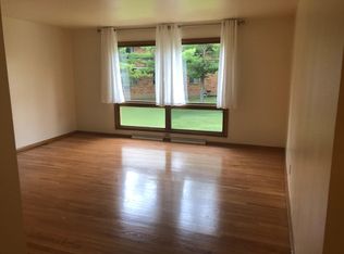 3536 S 77th St #4, Milwaukee, WI 53220