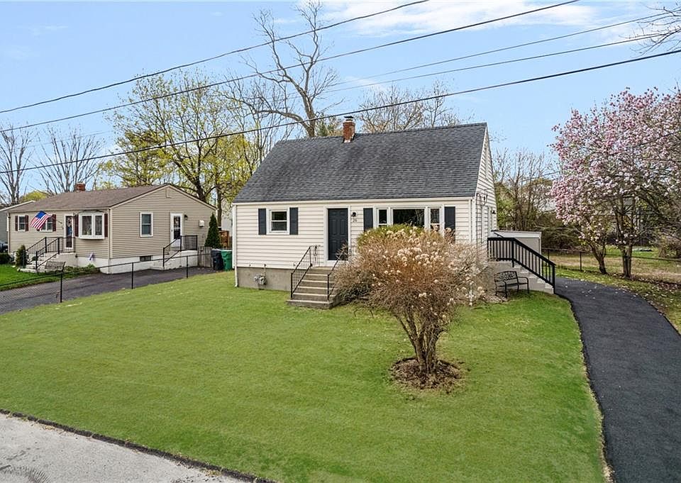 1st image of 26 Limestone Rd