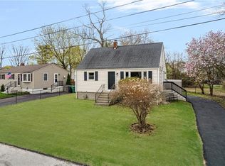 26 Limestone Rd, Warwick, RI 02889