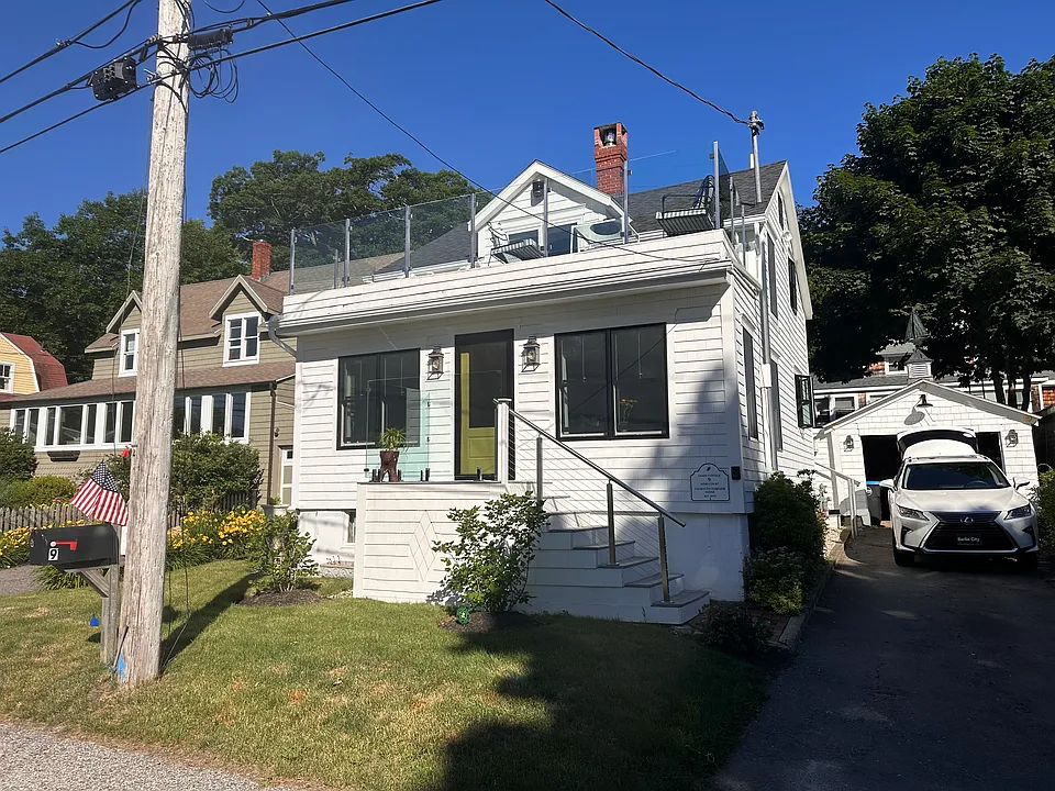 9 Ayers Ct