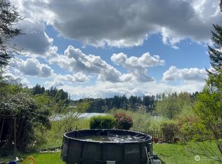 3250 Lake Dr, Bremerton, WA 98312