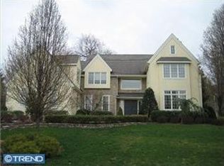 806 Pembroke Ln, Wayne, PA 19087
