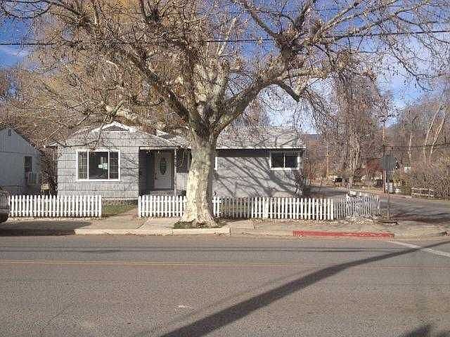 1st image of 919 North St