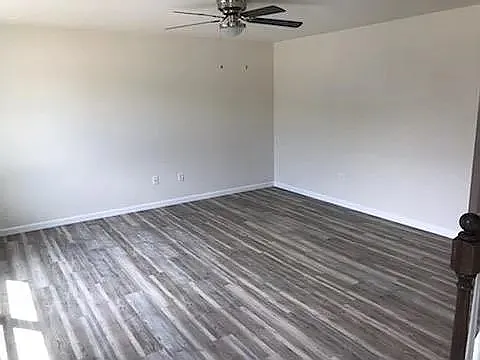 1745 Matthew Dr — Photo 14