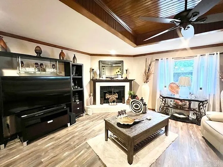 6500 Lakewood Dr — Photo 17