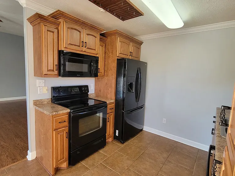 10 Birch Hollow Ln — Photo 12