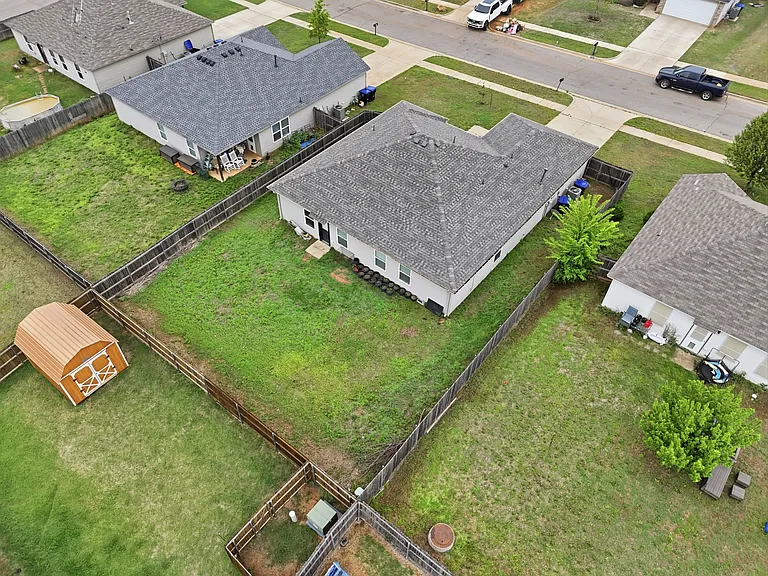 1200 Granite Ln — Photo 34