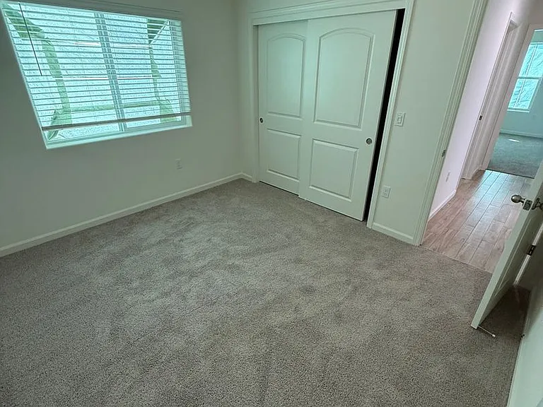 301 Stork Ct — Photo 11