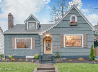 3814 NE Senate St, Portland, OR 97232