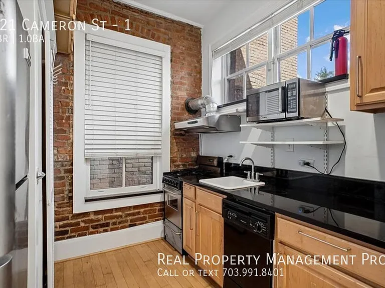 921 Cameron St #1 — Photo 14