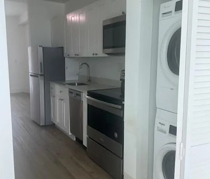 4100 SW 64th Ave #313 — Photo 9