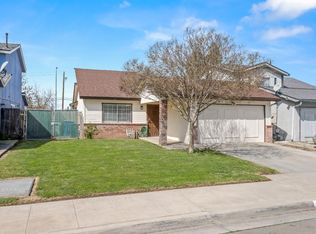 2581 N Pima Ave, Fresno, CA