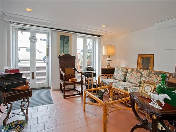 4th image of 422 Atlantic Ave #Res1