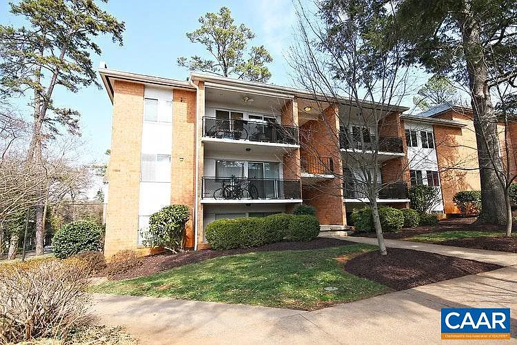 1800 Jefferson Park Ave APT 56 photo 1