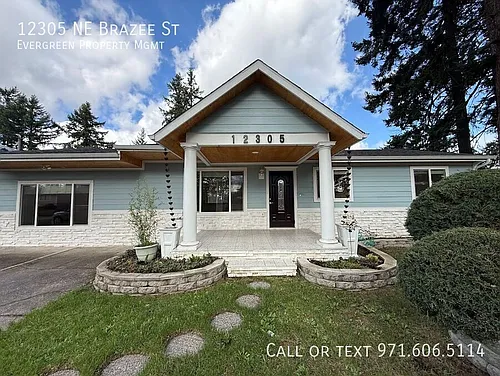12305 NE Brazee St Photo 1