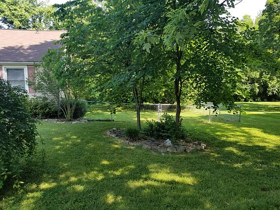 5th image of 1419 Cassell Dr