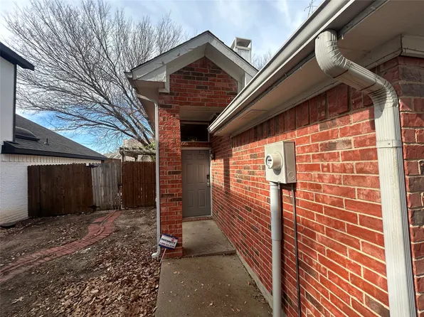 2084 Stillwater Pl, Lewisville, TX 75067